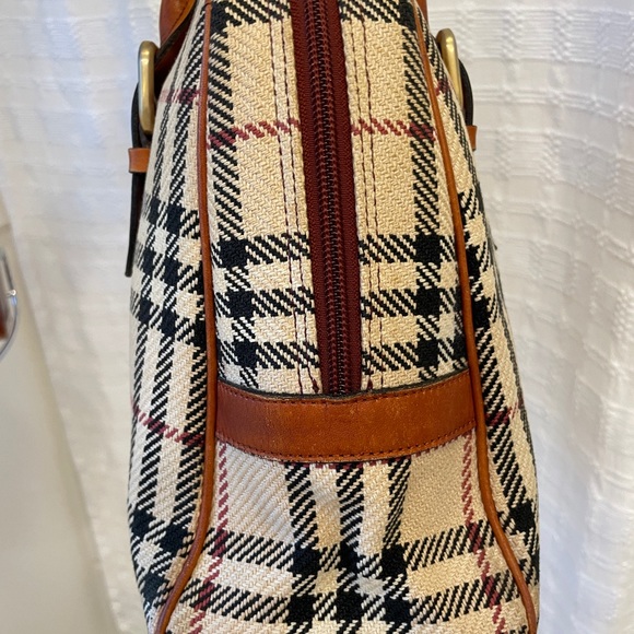 BURBERRY handbag shoulder purse authentic - Picture 2 of 12